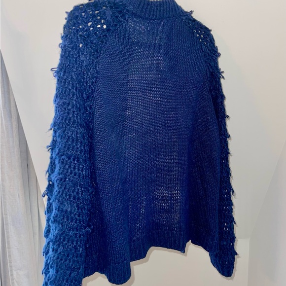 Lovers and Friends navy knitted cardigan - Picture 2 of 4